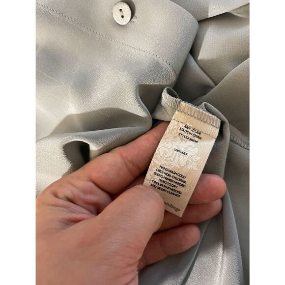 Soft Surrondings Womens Button Down Shirt Sz PM Grey New - Picture 3 of 5